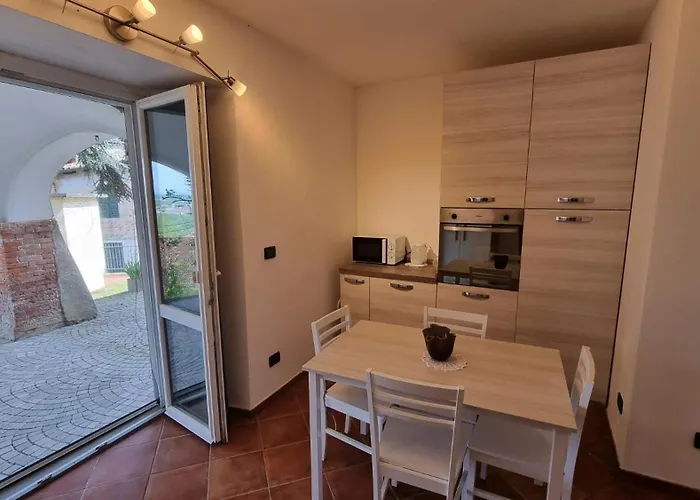 아파트 In The Heart Of Monferrato *